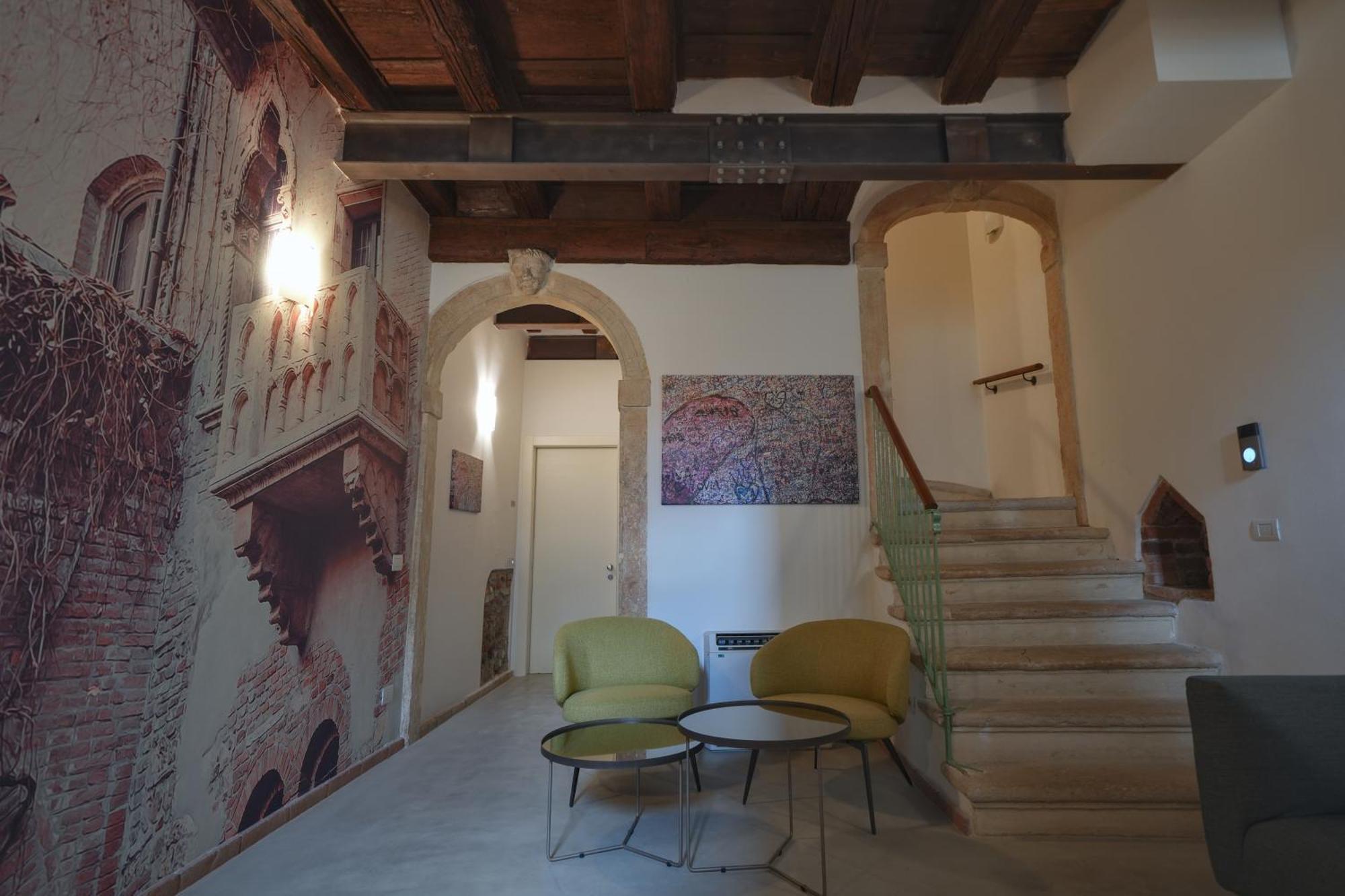 Palazzo Di Giulietta - Juliet'S Palace Verona Exteriör bild